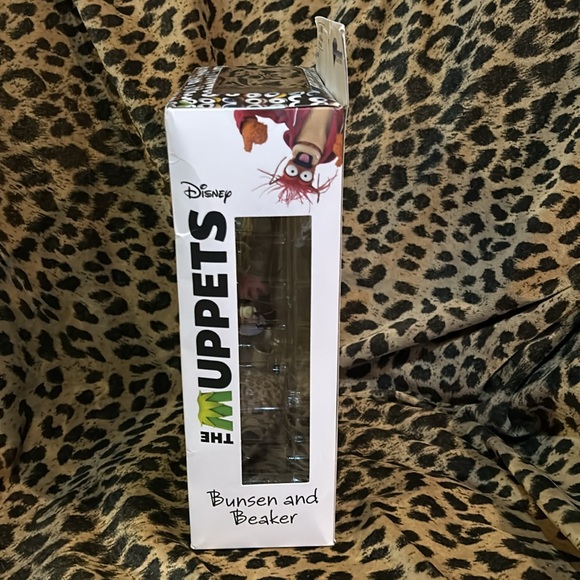 Muppets Bunsen and Beaker Action Figures - Picture 6 of 13